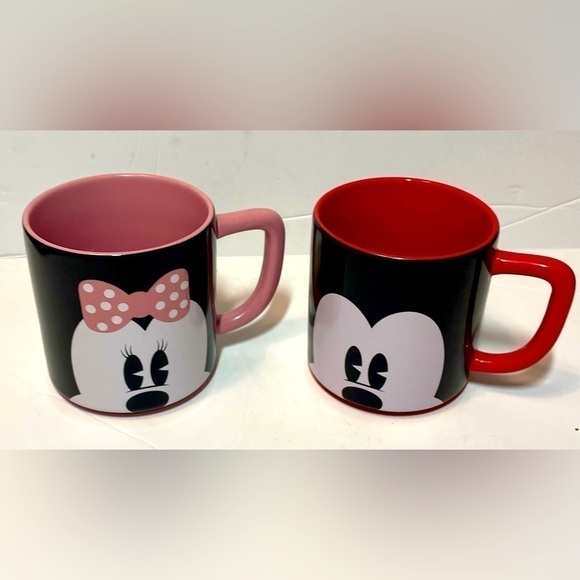 Disney Store Mickey Mouse & Minnie Mouse Mug Set. NWOT - Picture 1 of 4